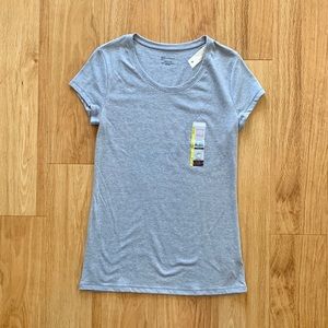 No Boundaries Scoop Neck Short Sleeve Tee • L